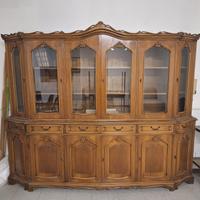 Credenza con vetrina