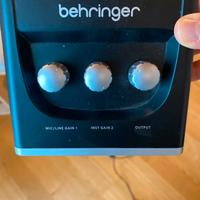 Scheda audio Behringer U-Phoria um2
