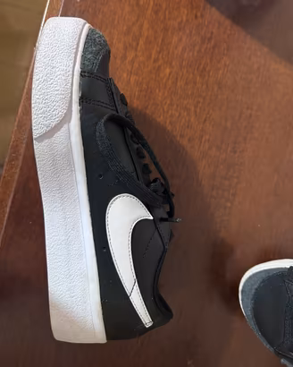 Nike air force nere e bianche