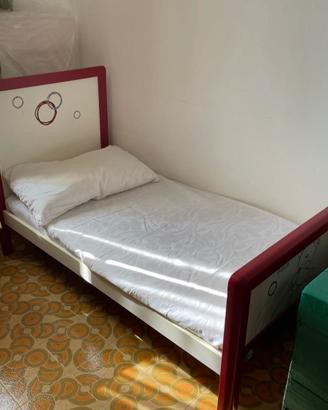 Lettino bimbo trasformabile con marerasso (camera)