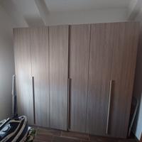 Cucina, camera matrimoniale, parete attrezzata e c