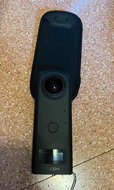 Ricoh Theta Z1  e Manfrotto Opzionale
