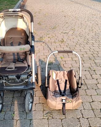 PASSEGGINO MUTSY REVERSIBILE PIEGHEVOLE CON OVETTO