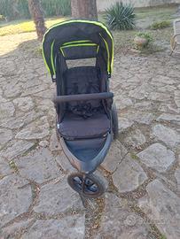 passeggino tre ruote