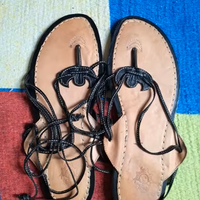 SANDALO ALLA SCHIAVA INFRADITO IN PELLE NATURALE