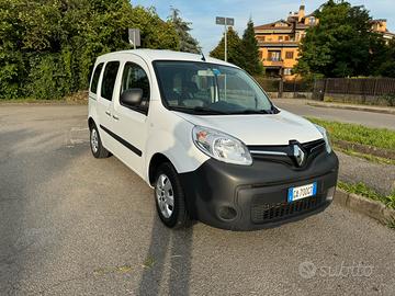 Renault Kangoo 5 posti