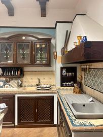 Nuova Cucina in Muratura Completa -Legno Massello