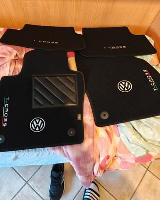 Tappetini wolkswagen  t-cross  personalizzati 