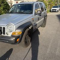 Jeep Cherokee 2.8 CRD 4x4 – 163 CV