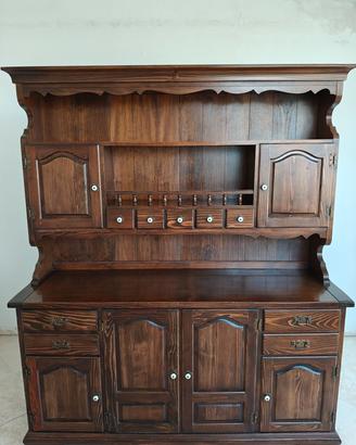 Credenza