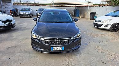 Opel Astra 1.6 CDTi 136CV Sports Tourer Automatica