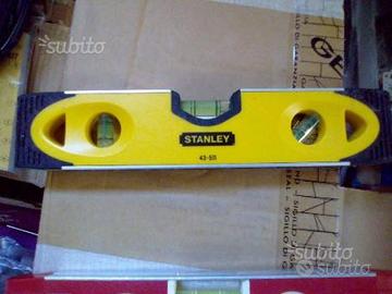Livella magnetica 3 bolle Stanley 43-511