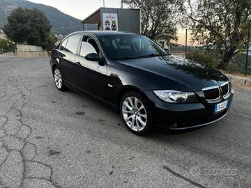 Bmw e90 320d 2005 163cv