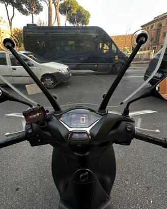 Honda SH 150 i Sport