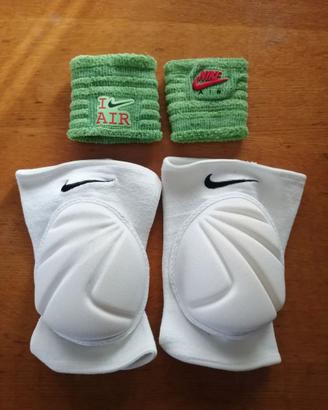Ginocchiere e polsini nike