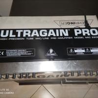 Behringer ULTRAGAIN PRO MIC2200 Audiophile Vacuum