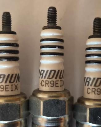 Candele NGK IRIDIUM CR9EIX