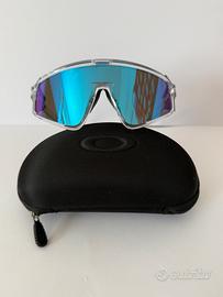 Oakley Latch Panel - Prizm Sapphire
