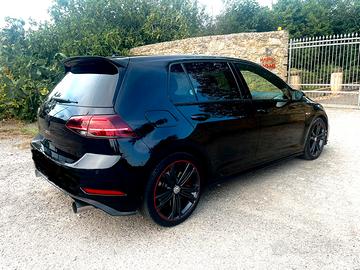 Volkswagen Golf  7.5 GTI Performance
