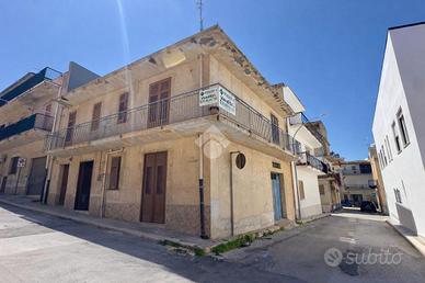 CASA INDIPENDENTE A BALESTRATE