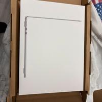 Macbook Air M3 24GB 512 10GPU