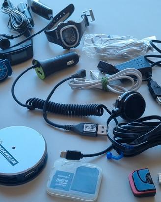 lotto accessori telefonini cavi e orologi 