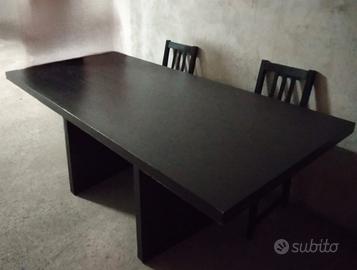 Tavolo 6 posti con sedie