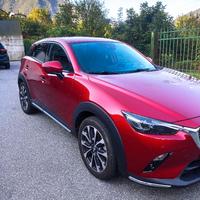 stupenda Mazda cx3 