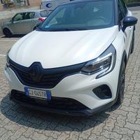 Renault Captur 2023 e-tech plug-in haybrid