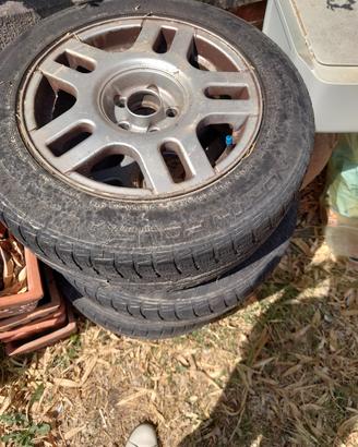 Cerchi in lega per Volkswagen Golf 4 serie 15 