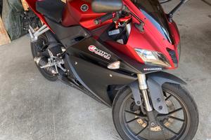 YZF-R125