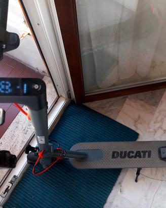 Monopattino Ducati