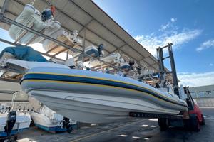 Gommone-Marlin 25 EFB – 8 mt – 260 CV