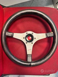 Volanti d’epoca Fiat Dragster e Nardi