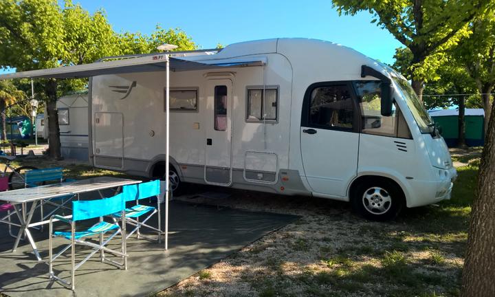 Motor home arca glm 720 leggere bene