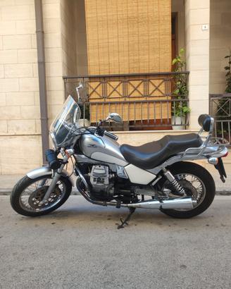 Moto Guzzi Nevada 750