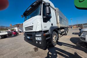 Iveco stralis trilaterale