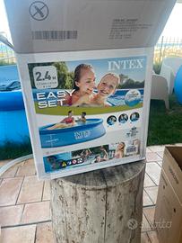 Piscina Intex 244 cm di diametro