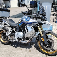 Voge Valico 900