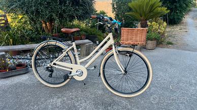 Bici da passeggio Velomarche Via Veneto