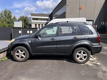TOYOTA RAV-4 2006