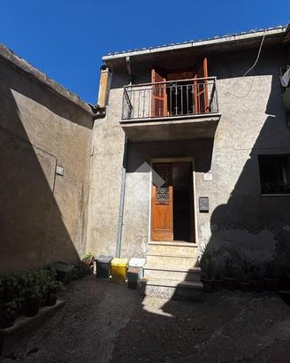 3 LOCALI A SUBIACO