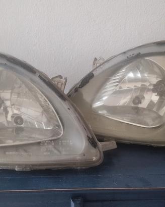 fari e stop per toyota yaris mk1 