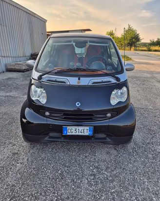 Smart 700 city-coupé pure (45 kW)