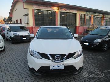 Nissan Qashqai 1.2 DIG-T Visia
