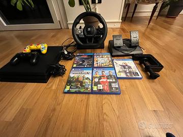 Ps4 pro 1 tb+ Giochi + Volante