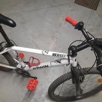Mountain Bike Decathlon - Btwin Rockrider 300 - 24