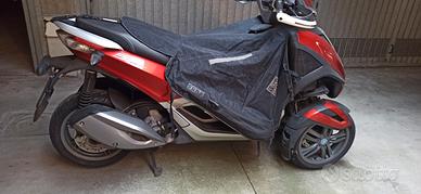 Piaggio MP3 300 - 2011
