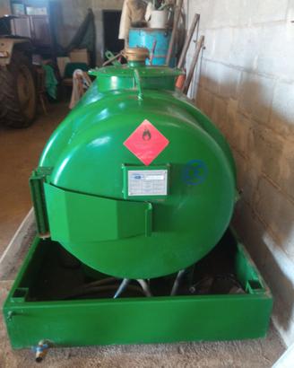 Serbatoio  per liquidi (Gasolio/Benzina)
