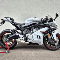 CF MOTO 675SR-R Garantita e Finanziabile